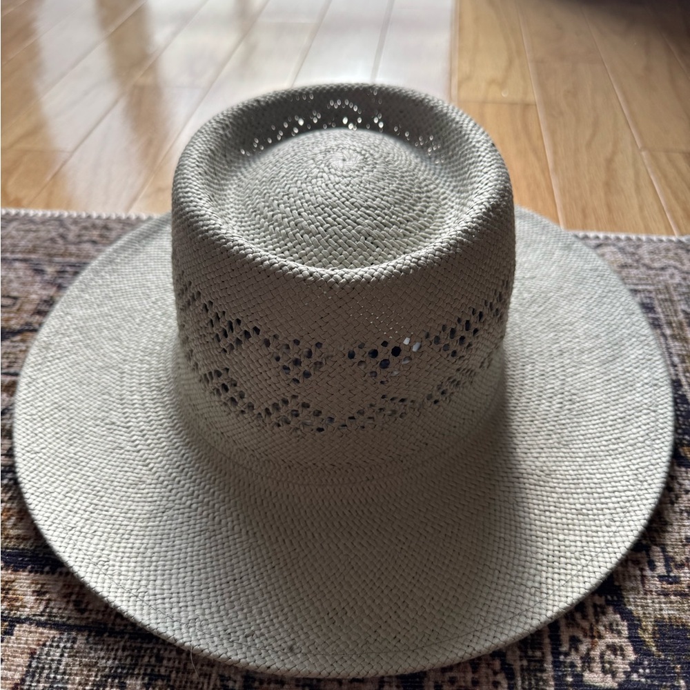 Treasure & Bond Light Gray Woven Hat